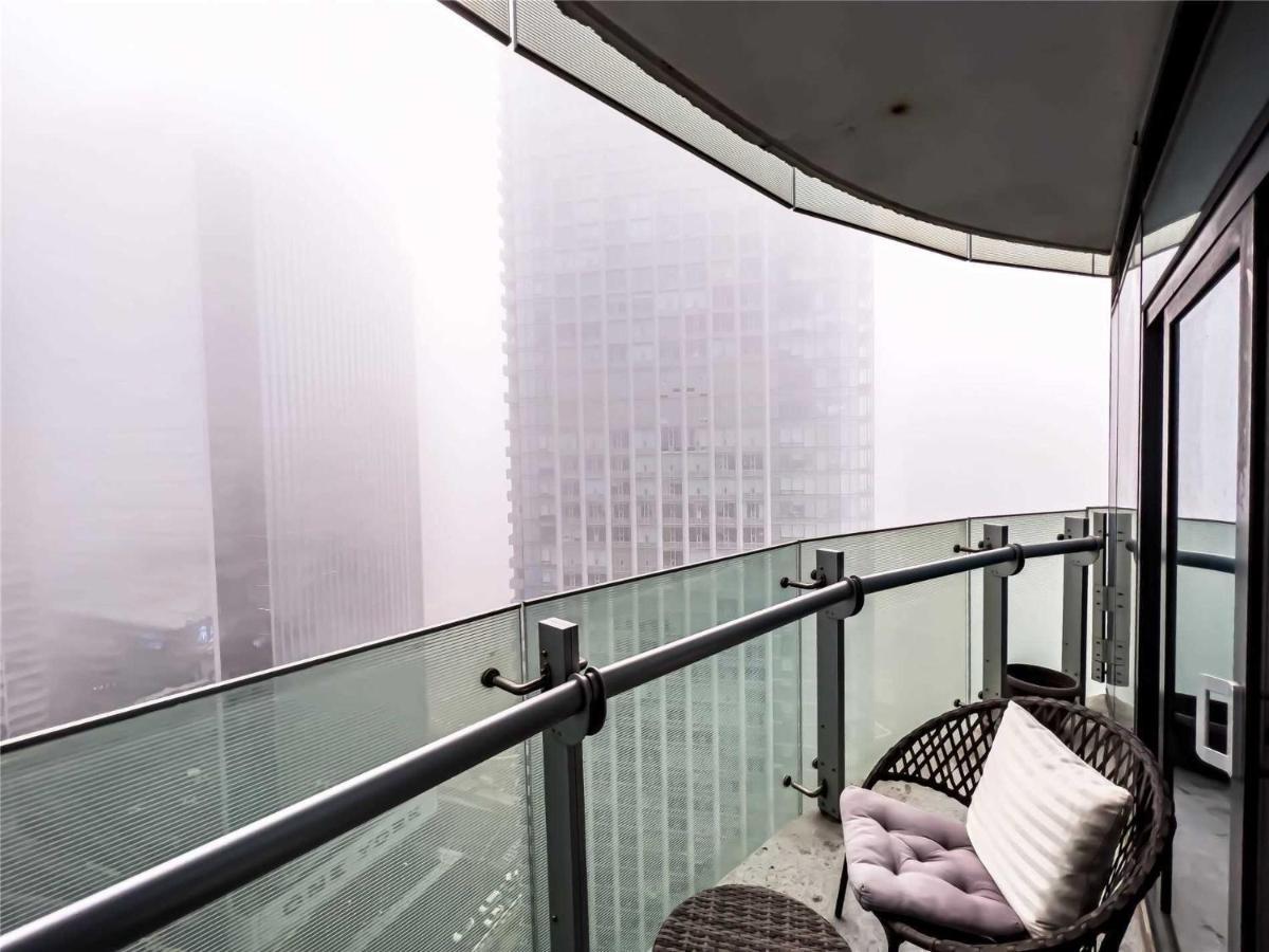 Luxury Condo In The Heart Of Toronto - Next To Scotiabank Arena Eksteriør billede